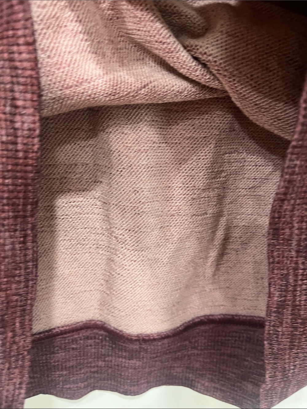 Lululemon Engineered Warmth Long Sleeve Crew in Cassis/ Pomegranate/ Black M - Picture 13 of 14
